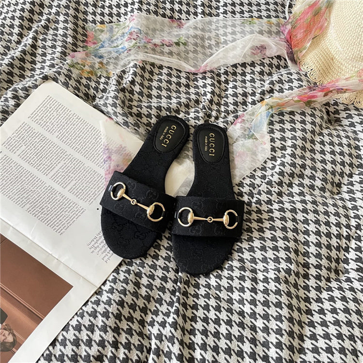 Cucci Sandals