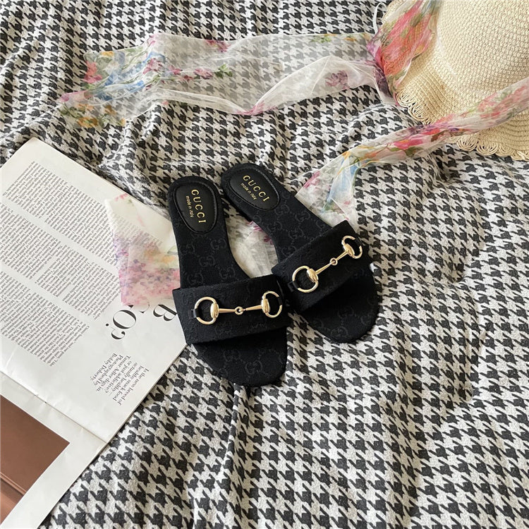Cucci Sandals