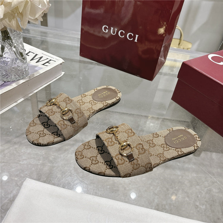 Cucci Sandals